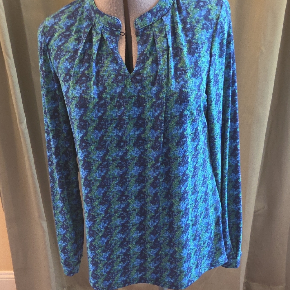 Isaac Mizrahi Vibrant Blue and Green Blouse